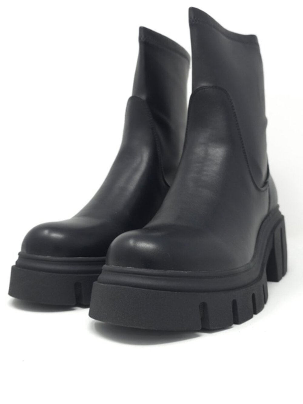 Steve Madden Black Lace-Up Platform Lug Boots 9M - New Never Worn